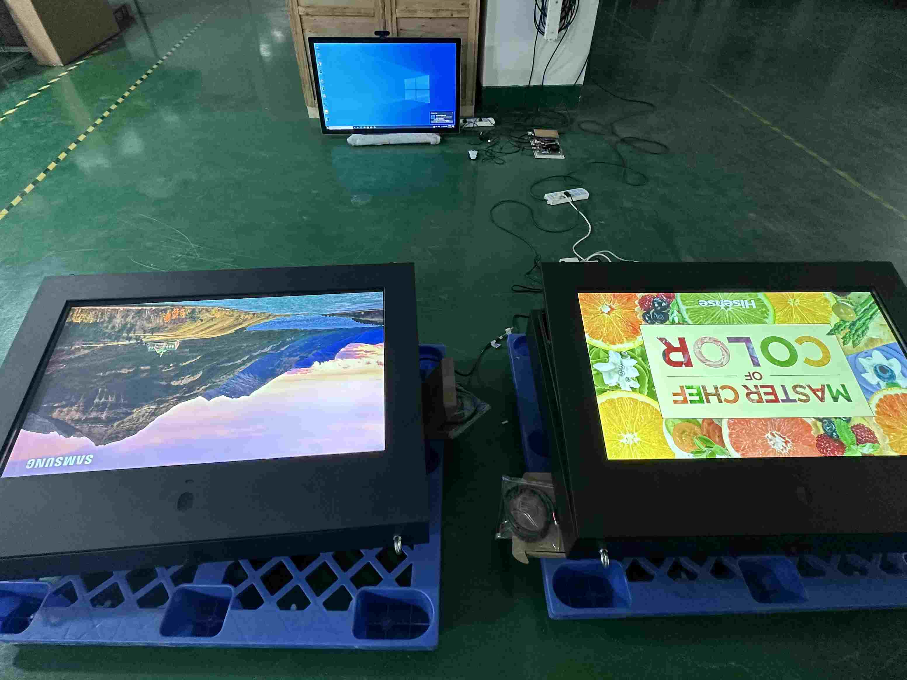 Υπαίθρια 43 τοίχο τοποθετημένο 2500nits kiosk 4k οθόνη